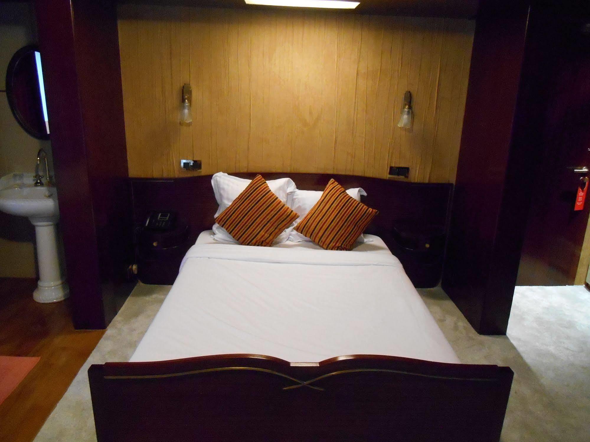Hotel Esperance Brussel Eksteriør bilde