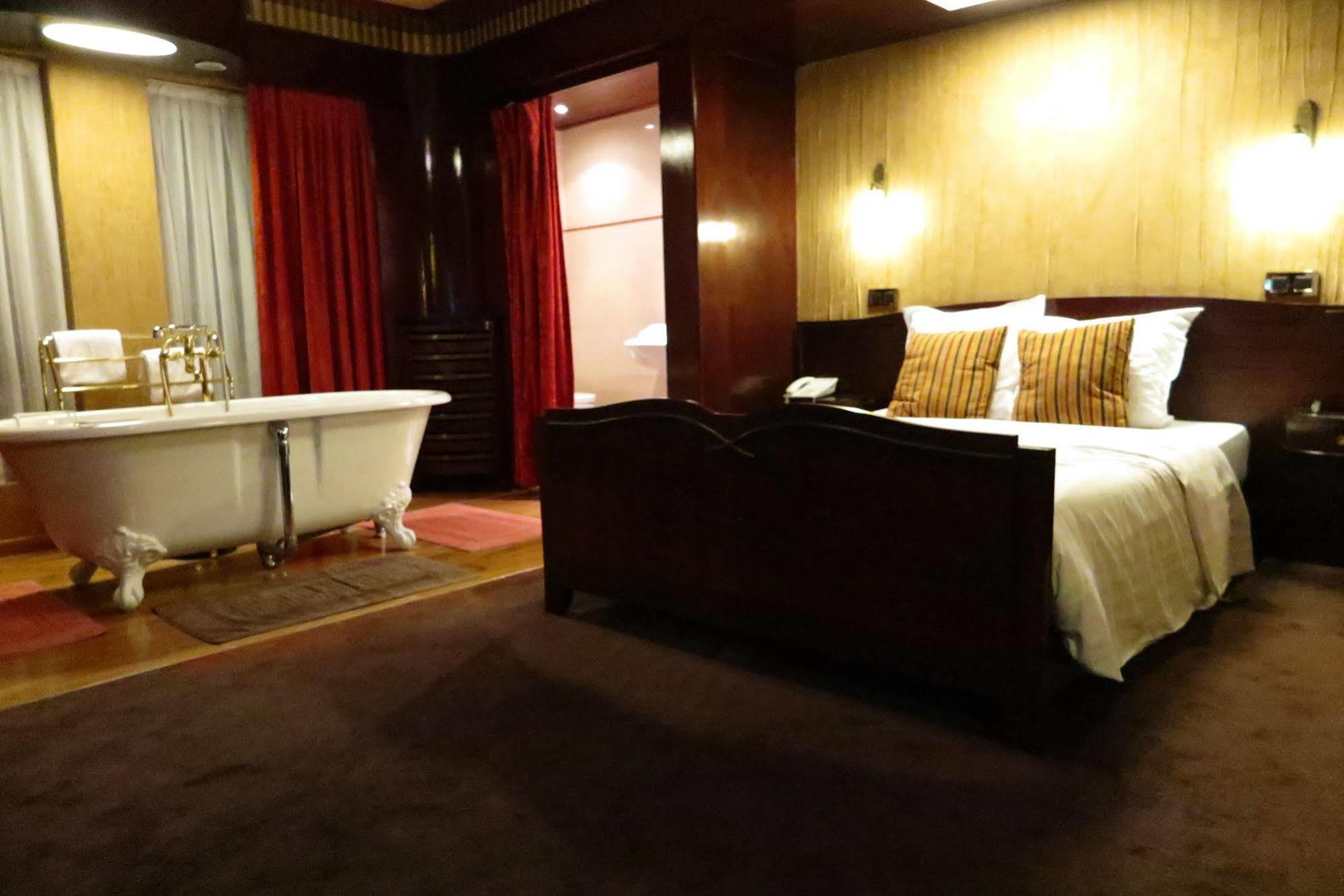Hotel Esperance Brussel Eksteriør bilde